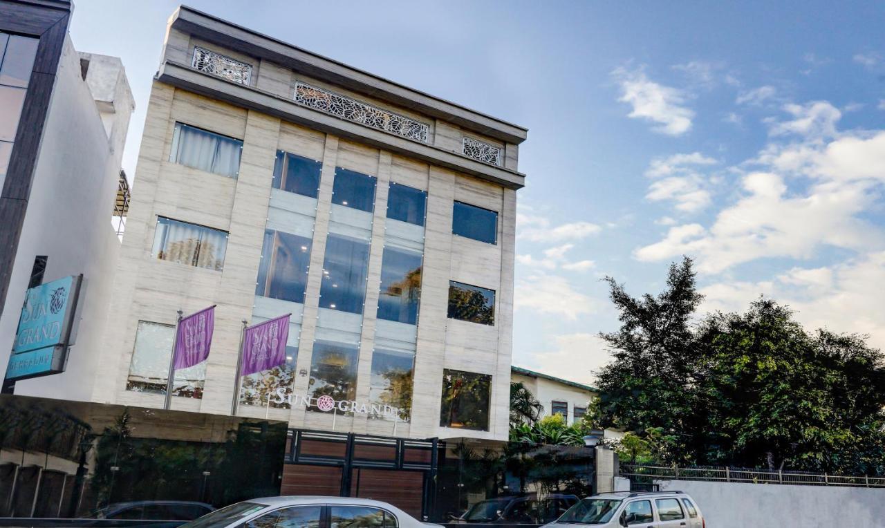 Hotel Sun Grand Dehradun Exterior foto